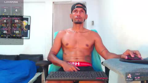 kiran_01 online show from November 25, 2024, 5:02 pm