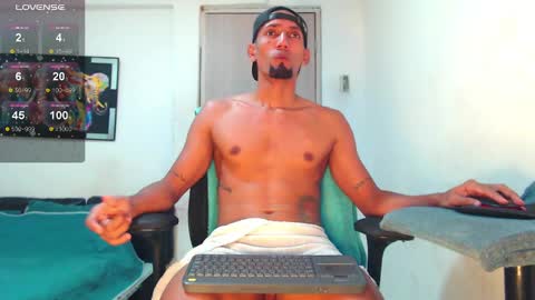 kiran_01 online show from January 6, 2025, 8:28 pm