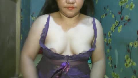 kiss_me_loves online show from January 13, 2025, 9:49 pm