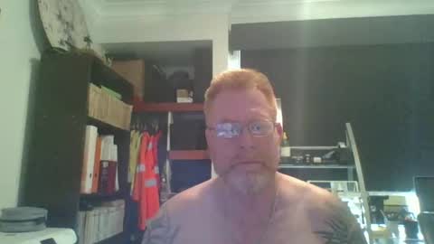 kiwi_boss61 online show from November 13, 2024, 1:32 am