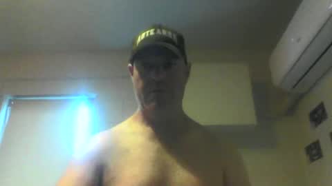 kiwiguy19773 online show from January 10, 2025, 5:04 am