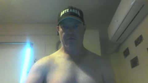 kiwiguy19773 online show from November 29, 2024, 6:14 am