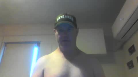 kiwiguy19773 online show from January 9, 2025, 6:38 am