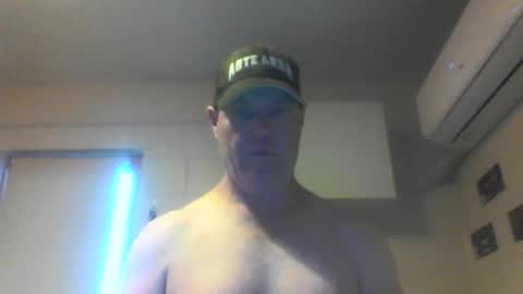 kiwiguy19773 online show from January 8, 2025, 6:02 am