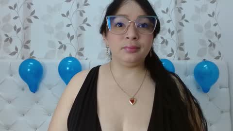 kloy_taylor online show from December 21, 2024, 12:26 pm