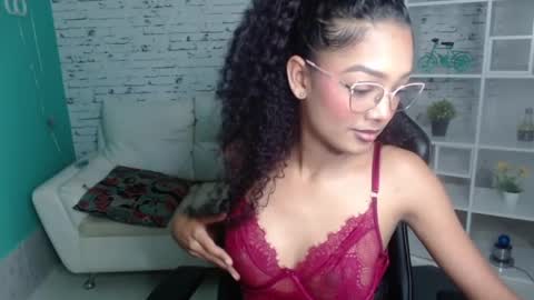 korina_brunete online show from December 20, 2024, 11:52 pm