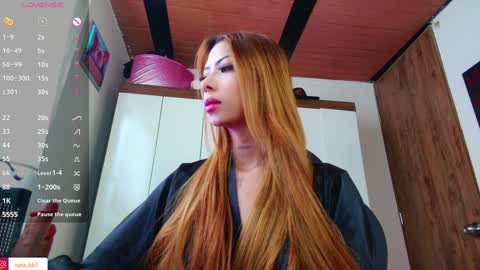 Kriss luna online show from January 5, 2025, 1:47 pm