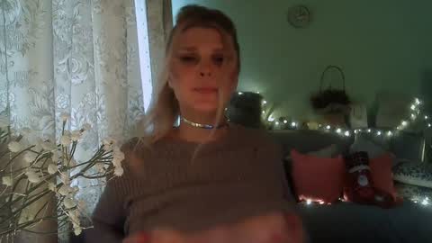 Annika  MTF ts post -op online show from November 13, 2024, 11:01 am