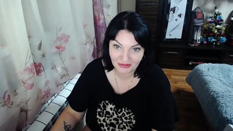 lady_boom_ online show from December 22, 2024, 6:32 pm