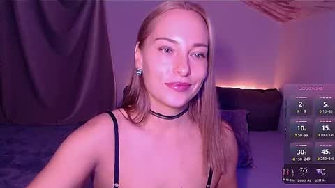 LadyAdele online show from November 15, 2024, 2:47 pm