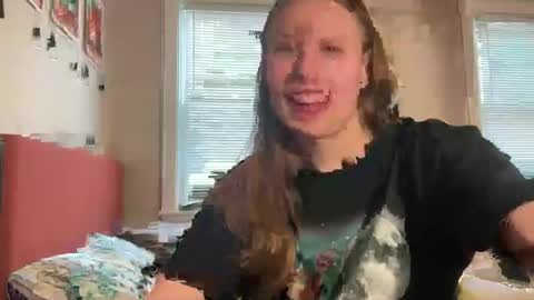 Lelaina Moore 3 online show from January 5, 2025, 6:06 pm