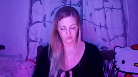 LaneyJamez online show from January 3, 2025, 12:55 pm