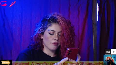 weedcam Curly Laura OF    online show from November 18, 2024, 9:07 pm