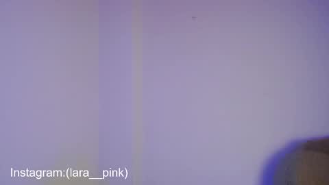 laura_pink01 online show from November 26, 2024, 3:18 am