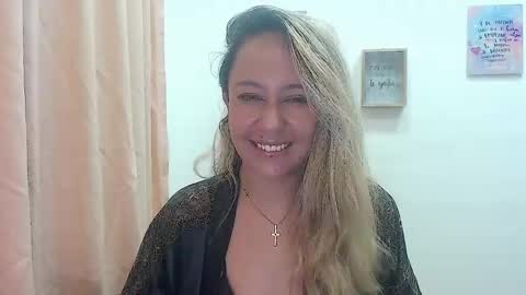 leah_susman online show from November 20, 2024, 1:30 am