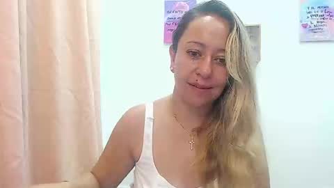 leah_susman online show from November 22, 2024, 1:50 am