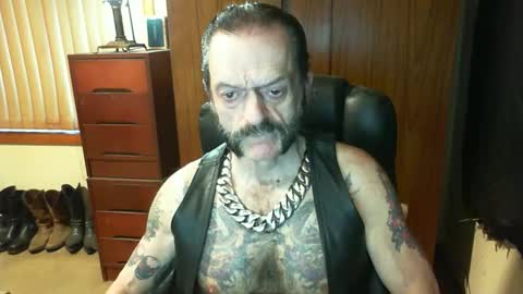 leathergreaser online show from November 10, 2024, 7:36 pm