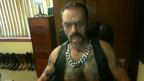 leathergreaser online show from December 29, 2024, 2:13 am