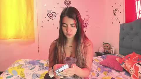 leidy_scorpion online show from November 19, 2024, 12:46 pm