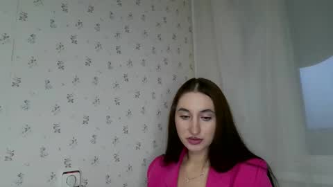 leila_chill777 online show from January 21, 2025, 2:33 pm