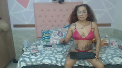 lena_lawson online show from December 7, 2024, 6:23 am