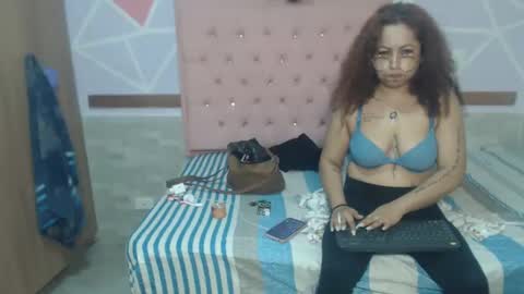 lena_lawson online show from December 14, 2024, 8:38 pm