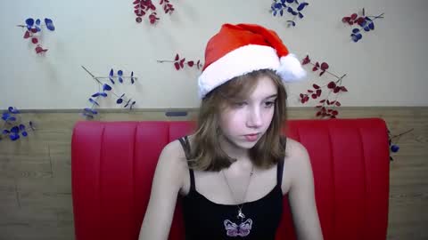 letty_curly online show from December 9, 2024, 6:04 am