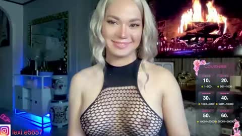 lexiesmith_ online show from November 19, 2024, 1:15 am