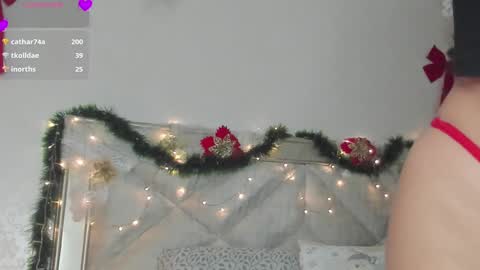 lia_8 online show from December 7, 2024, 7:09 pm