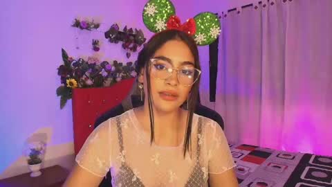 Lillyfox18 online show from December 13, 2024, 3:20 am