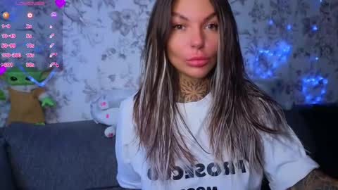 lily_jay_xox online show from November 12, 2024, 7:04 am