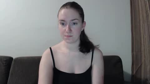 lily_love_x online show from December 22, 2024, 4:05 am