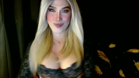 IM YOUR TRUE GODESS Lilymonstercock online show from November 25, 2024, 3:46 pm