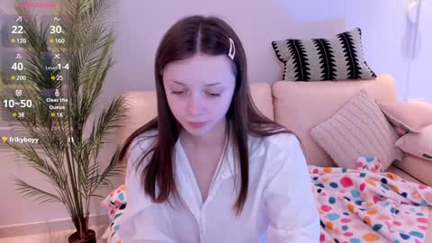 lina_evanse_ online show from January 9, 2025, 5:23 pm