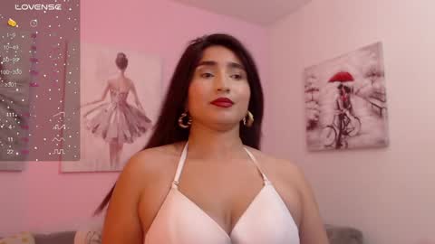 Maria Paula online show from December 21, 2024, 12:05 pm