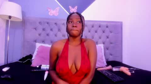 Ebony Lisbeth Horny online show from November 26, 2024, 12:17 pm