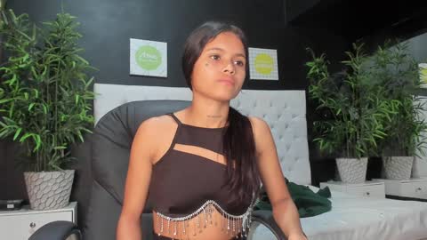 little_jheimy online show from December 31, 2024, 3:27 pm