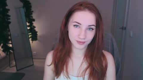 little_pretty_woman online show from January 12, 2025, 10:01 pm