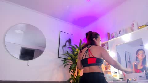 LITTLE SEXY RUBY online show from November 30, 2024, 4:56 am