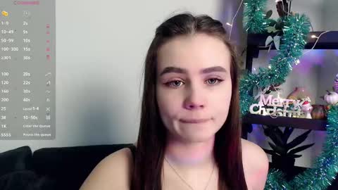 lolapalmer_ online show from January 5, 2025, 7:22 pm