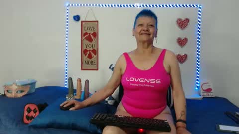 loquitaqueen online show from November 23, 2024, 3:47 pm