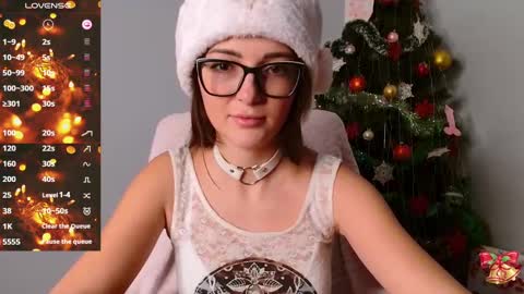 lori__sweet online show from December 13, 2024, 2:54 pm