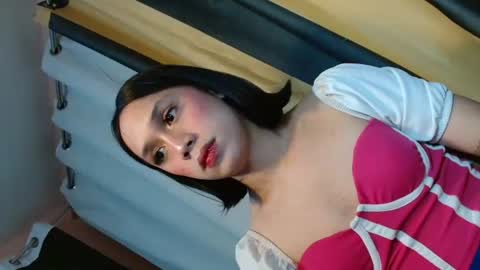 lovely_agnes online show from December 21, 2024, 5:39 am