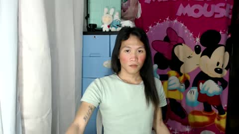 lovely_angel_intown online show from November 22, 2024, 5:17 pm