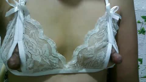 lovely_lady79 online show from December 22, 2024, 11:11 pm