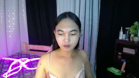 lovely_mamaxx online show from December 20, 2024, 2:14 am