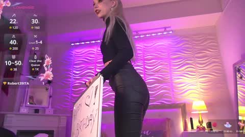 Anais online show from November 16, 2024, 3:11 pm