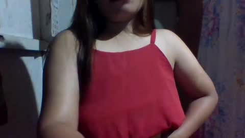 lovelymocha27s online show from December 6, 2024, 8:27 pm