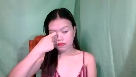 lovemae352295 online show from December 8, 2024, 6:01 am