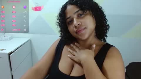 lucerosuith_ online show from December 15, 2024, 12:35 pm